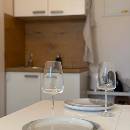 Arzi Apartment